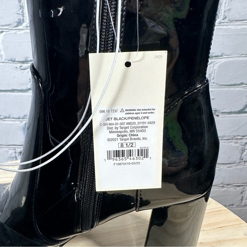 A New Day Women’s Penelope Black Faux Patent Leather Ankle Boots Size 8.5 - Picture 2 of 9